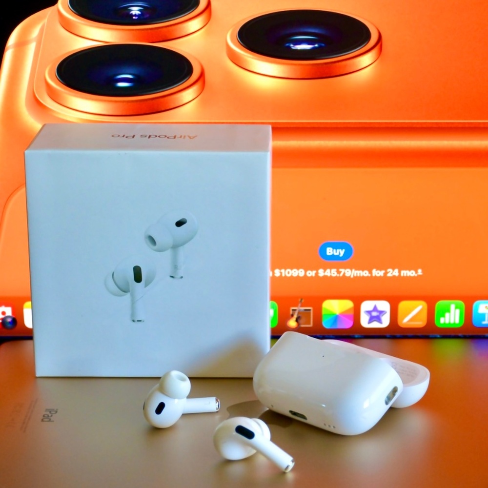 UHD SOUND BASS BLUETOOTH HEADPHONES